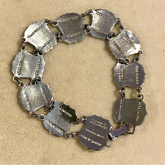 Vintage Sterling Silver Canadian Providence Coat of Arms Souvenir Bracelet - Picture 3 of 12